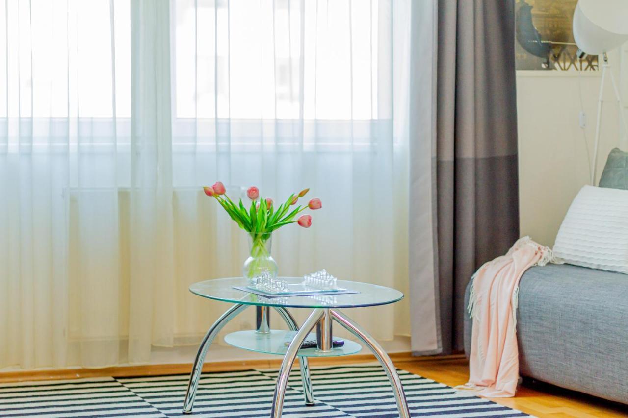 Peony Kaldy Apartman Free Garage Under The House ブダペスト エクステリア 写真