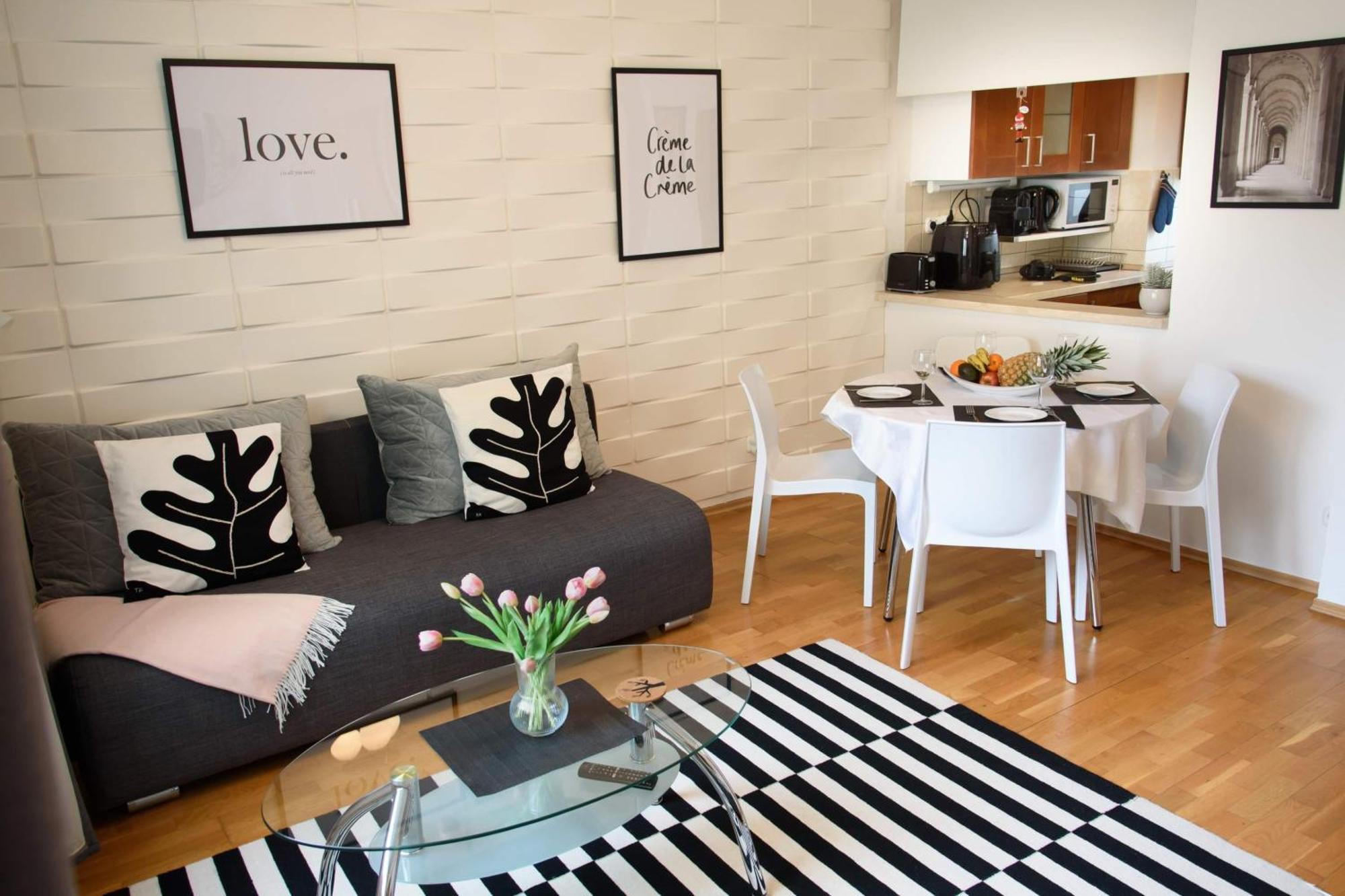 Peony Kaldy Apartman Free Garage Under The House ブダペスト エクステリア 写真